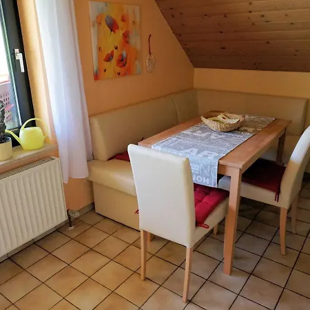 Penning Apartment *
