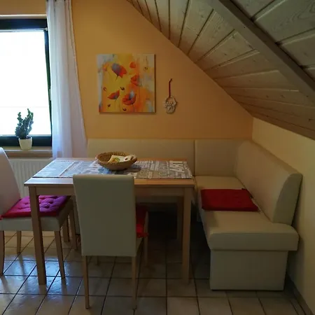 Penning Apartment *